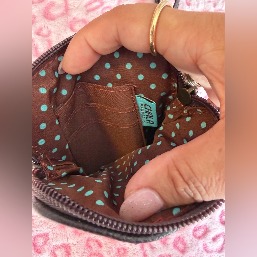 Chala Striped Alpaca Crossbody Cell Phone
Purse Mini Crossbody Bag ID Card - Picture 5 of 8